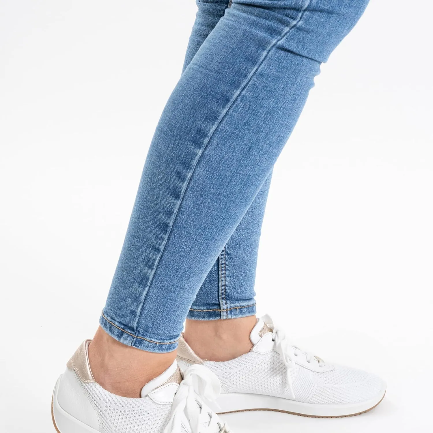 ARA Women's Low-Top Sneakers