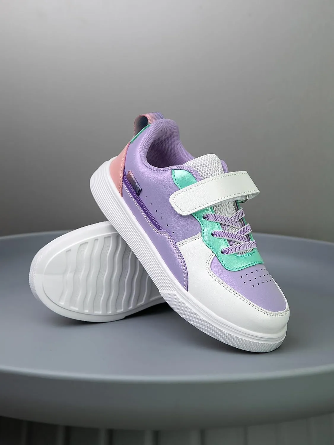 Boys and Girls Board Shoes Adjustable Hook and Loop Classic Low Top Kids Sneakers