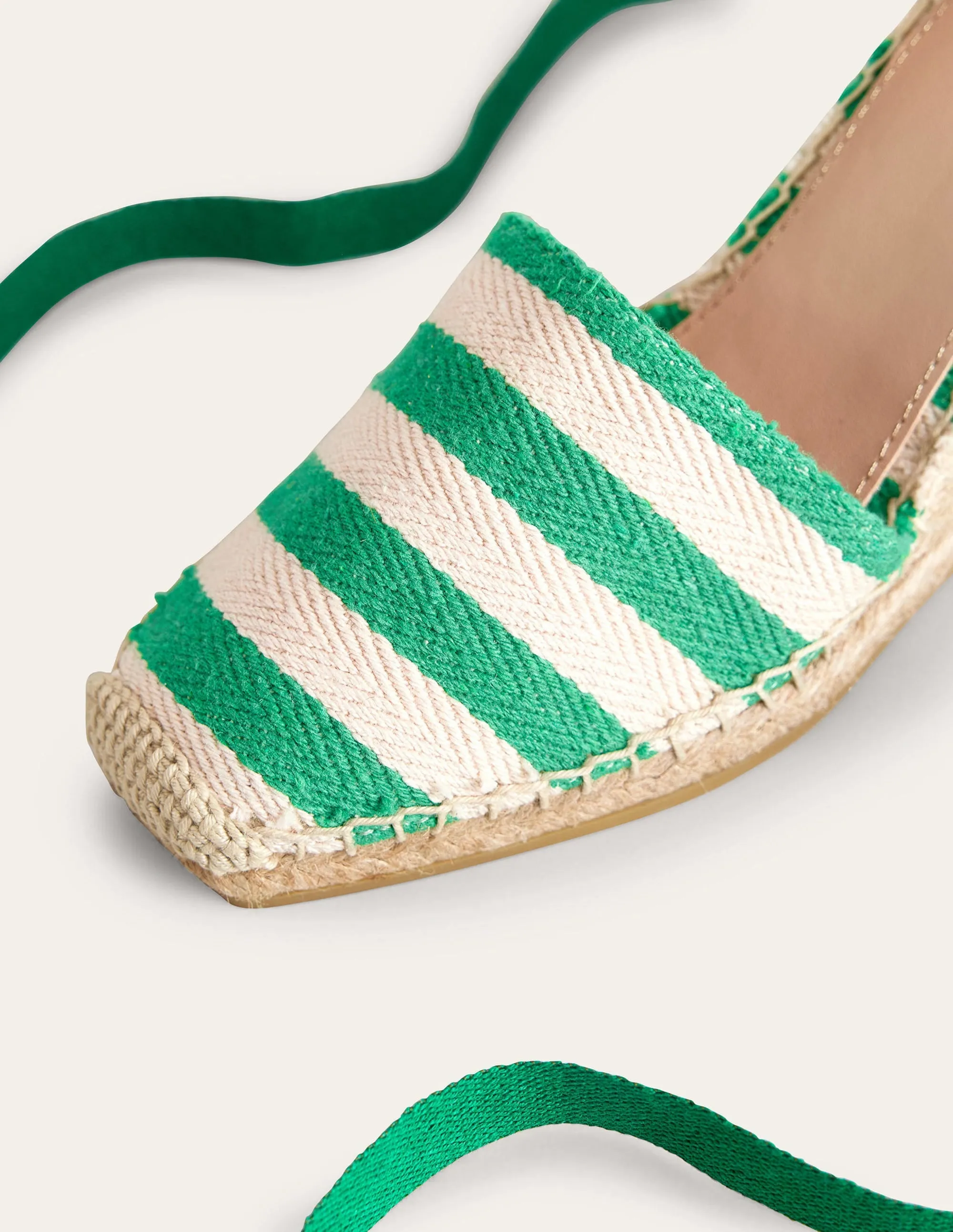 Espadrilles mit Keilabsatz und eckiger Zehenpartie-Grün, Gestreift