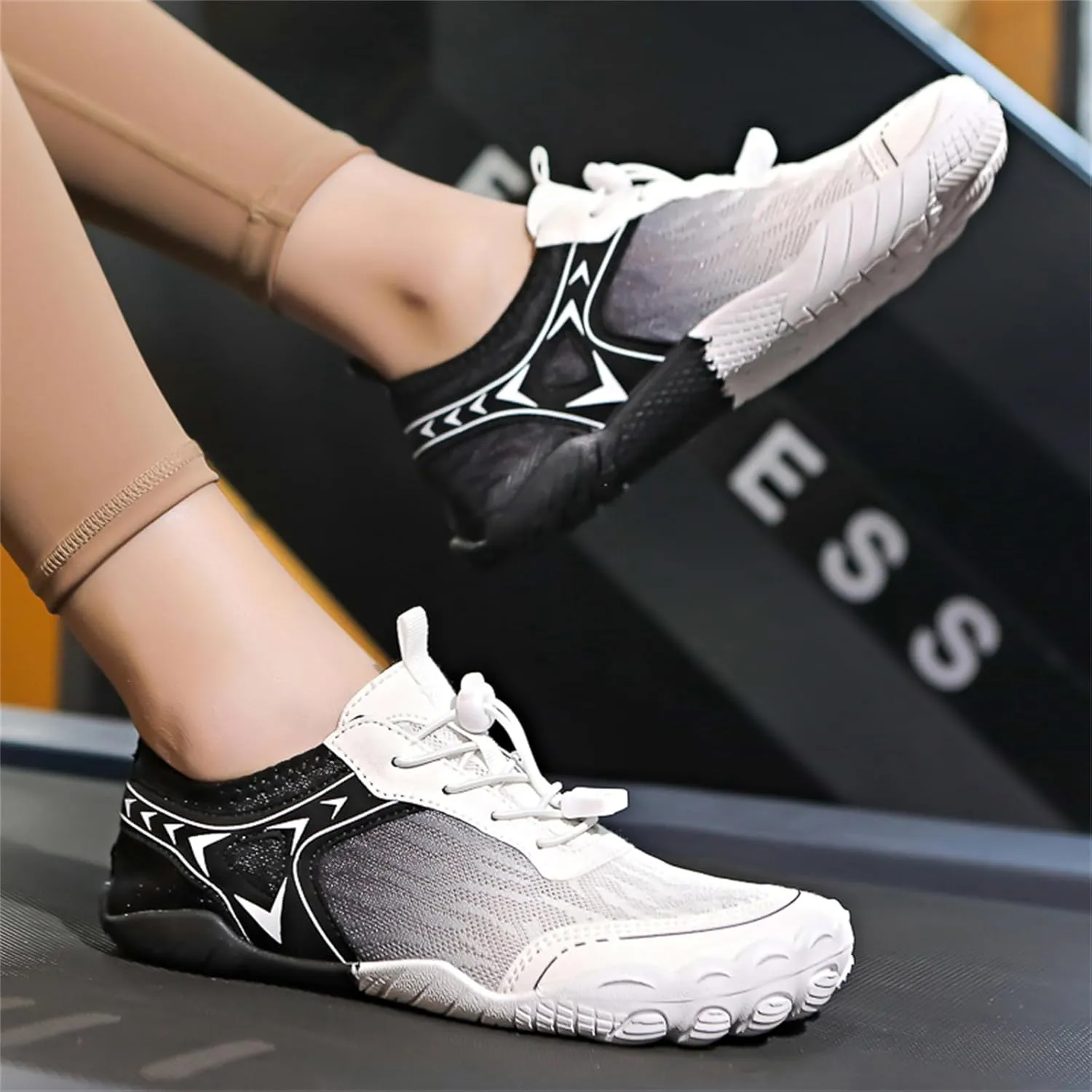 Hike Barefoot Shoes Womens Mens Water Shoes Lightweight Comfortable Slip On Walking Sneakers Wide Toe Plantar Fasciitis Footwear Non-Slip Outdoor Sports Zero Drop Shoe
