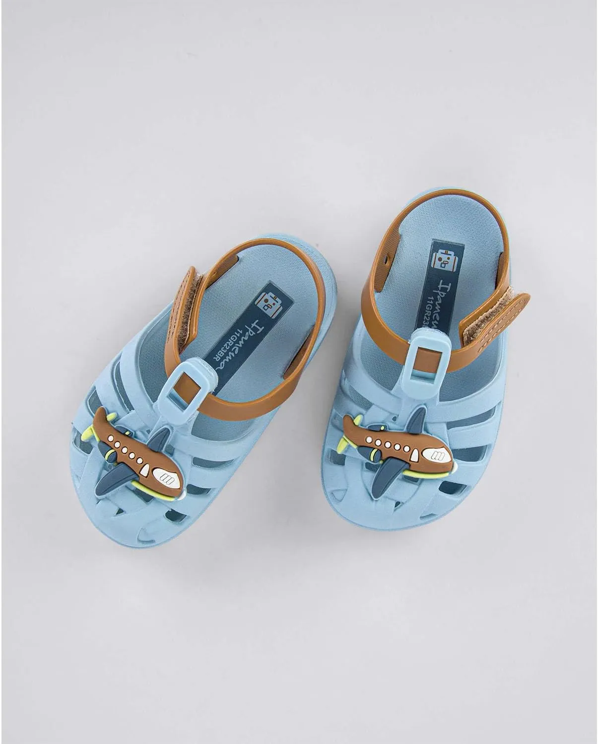 Ipanema Summer Baby Sandals - Closed-Toe Sandals for Toddlers with Velcro Closure, Easy On/Off, Comfy, Breathable, Lightweight, Water Resistant PVC