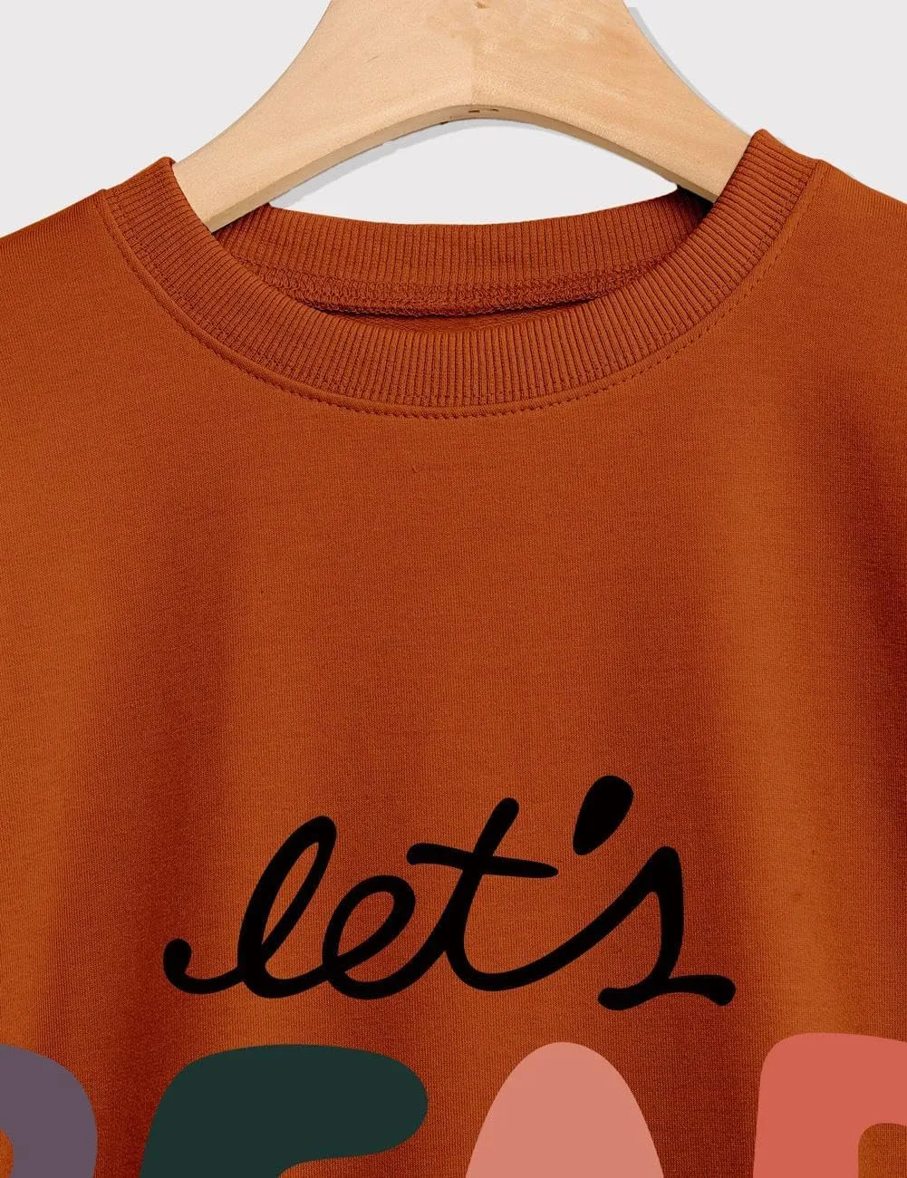 Let's Read Sweatshirt, Funny Librarian Shirts Women Bookish Teacher Crewneck Pullover Top Book Lovers Gift Shirt