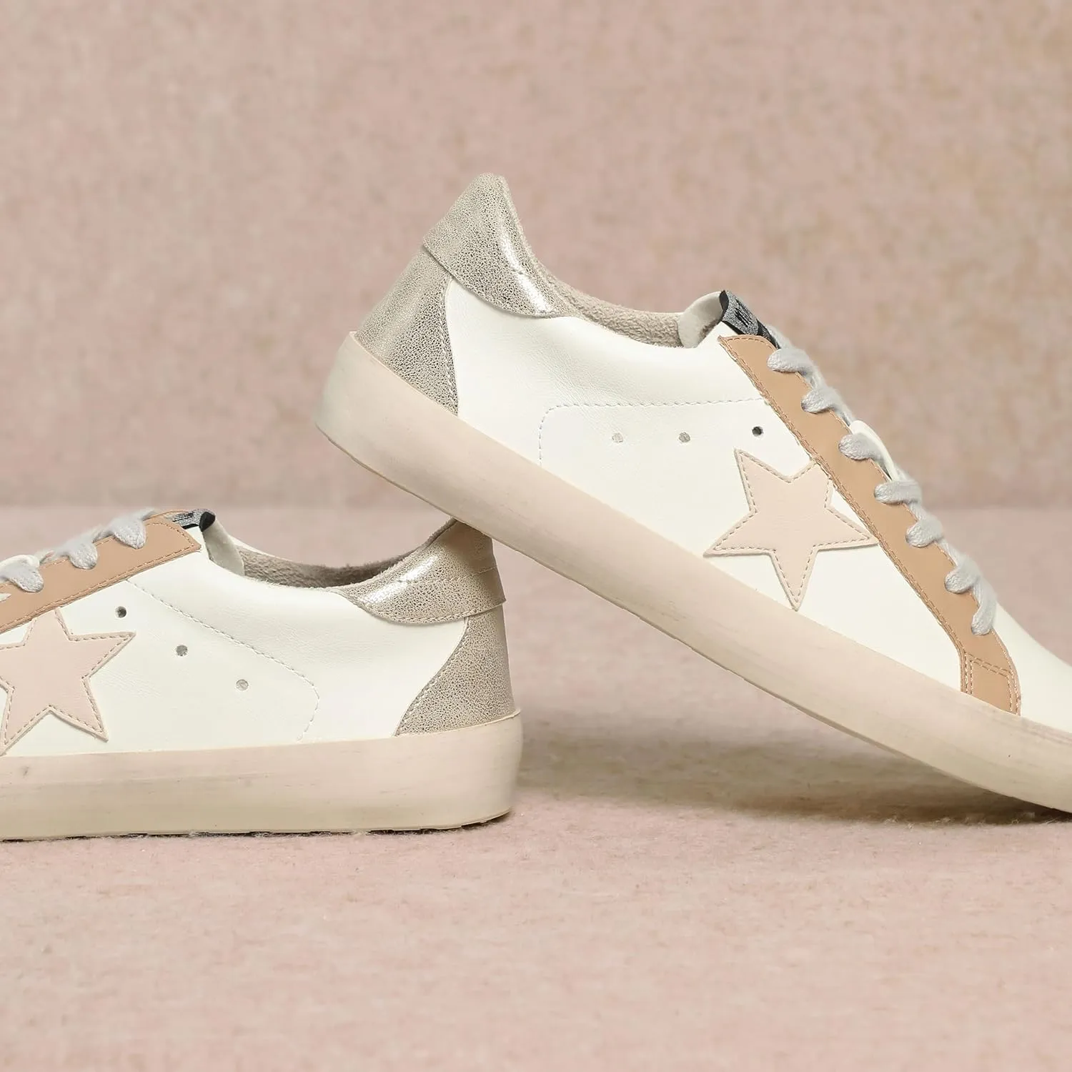 Mi.iM Sofia Rubber Sole Lace-up Low Top Star Sneakers