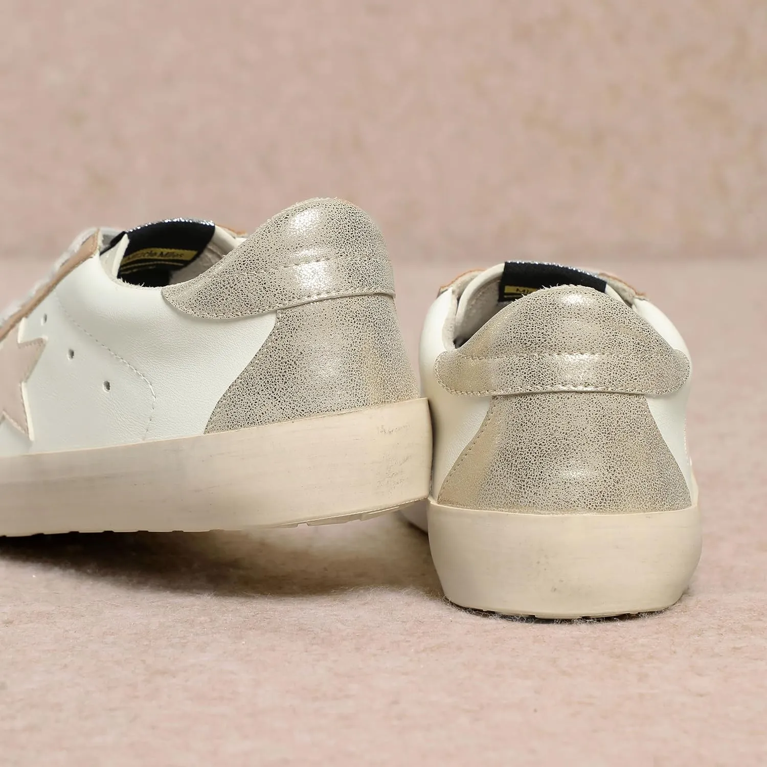 Mi.iM Sofia Rubber Sole Lace-up Low Top Star Sneakers