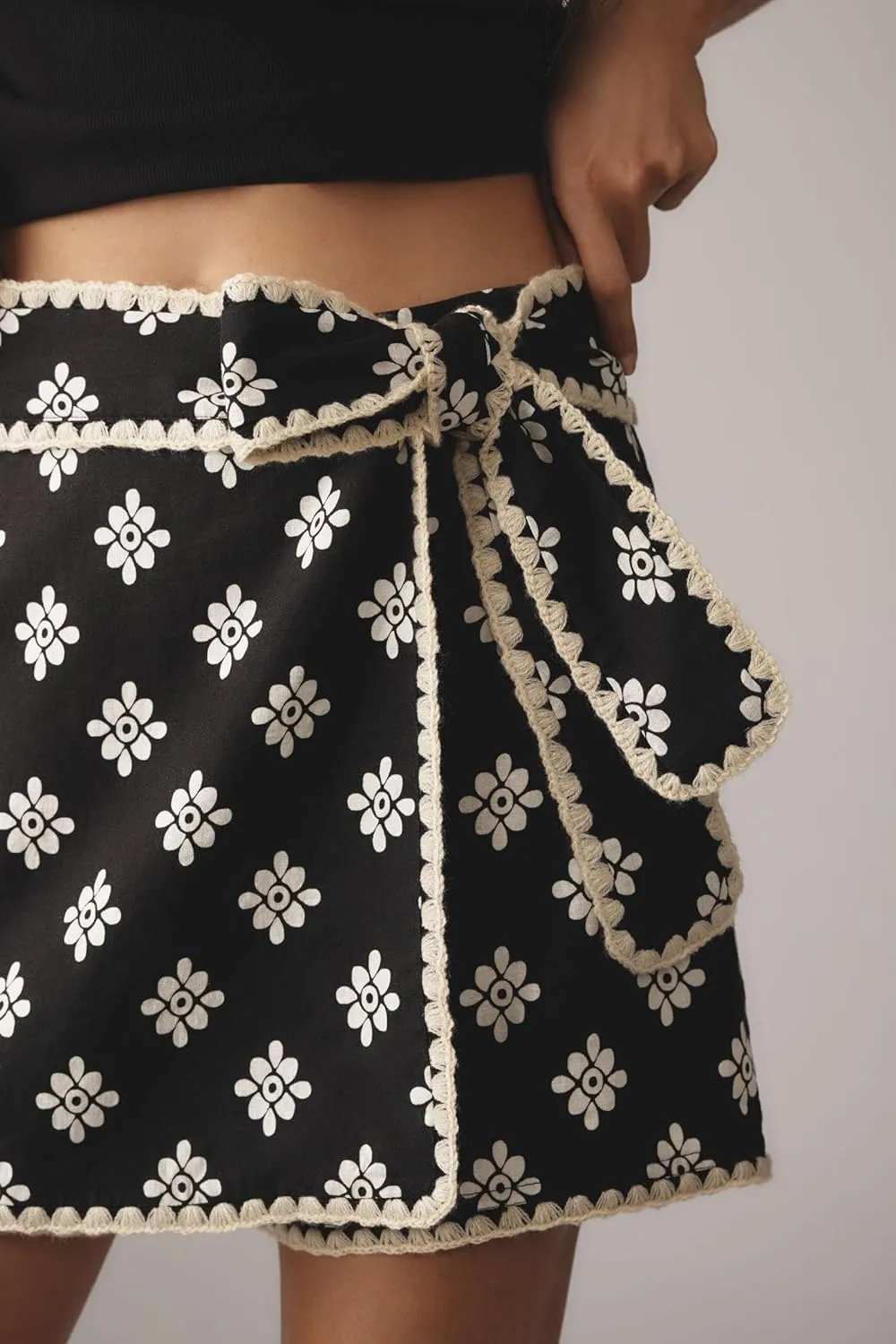 Mini Wrap Skirt Short for Women Flowy Bodycon Print Elastic Waist Fall Casual Beige Skort