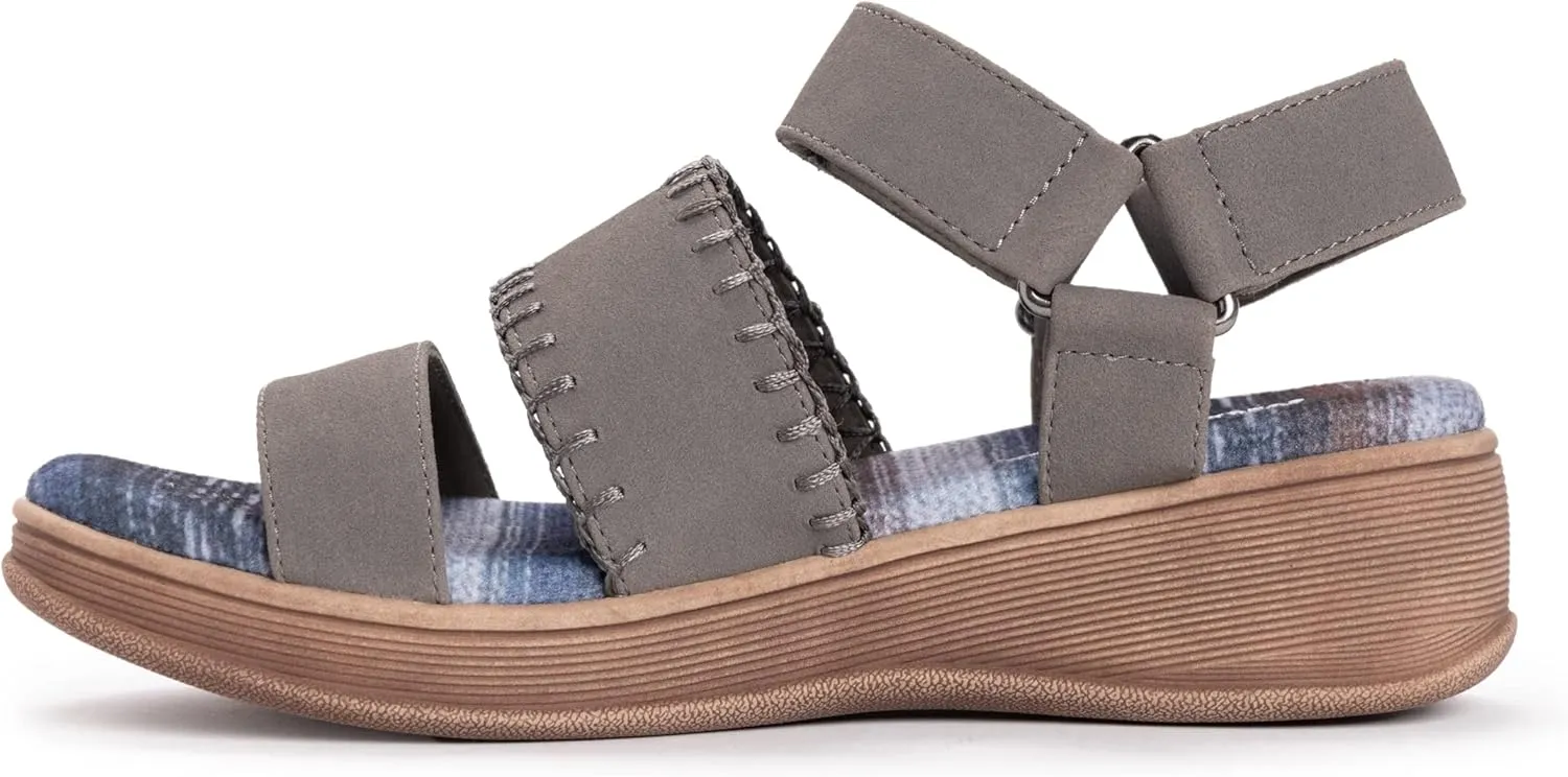 MUK LUKS Women's City Soul Sandals