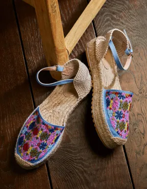 Plateau-Espadrilles-Faux-Uni, Stickerei