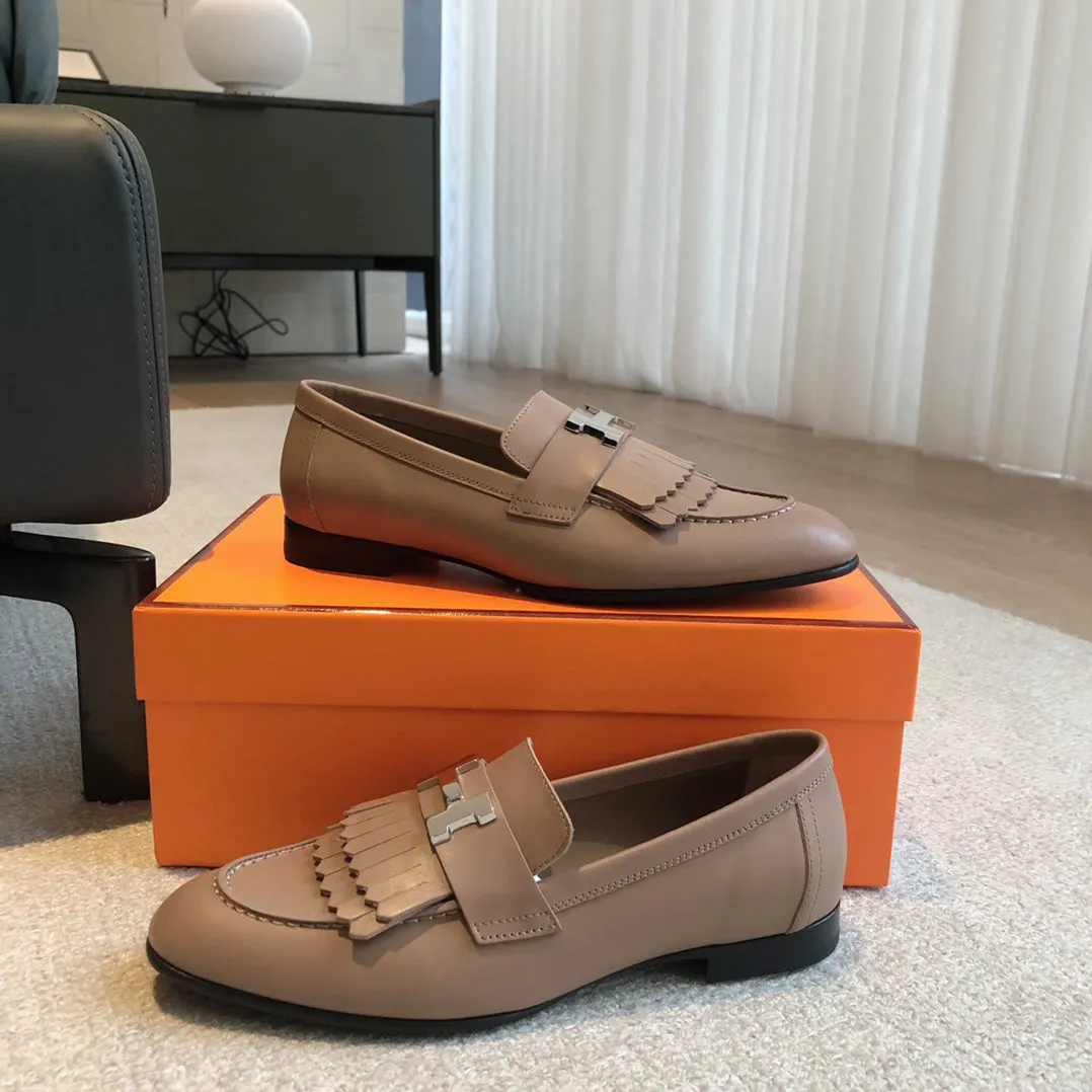 Royal Loafer Brown Calfskin With Fringe Detail And Silver Signature Buckle 509409