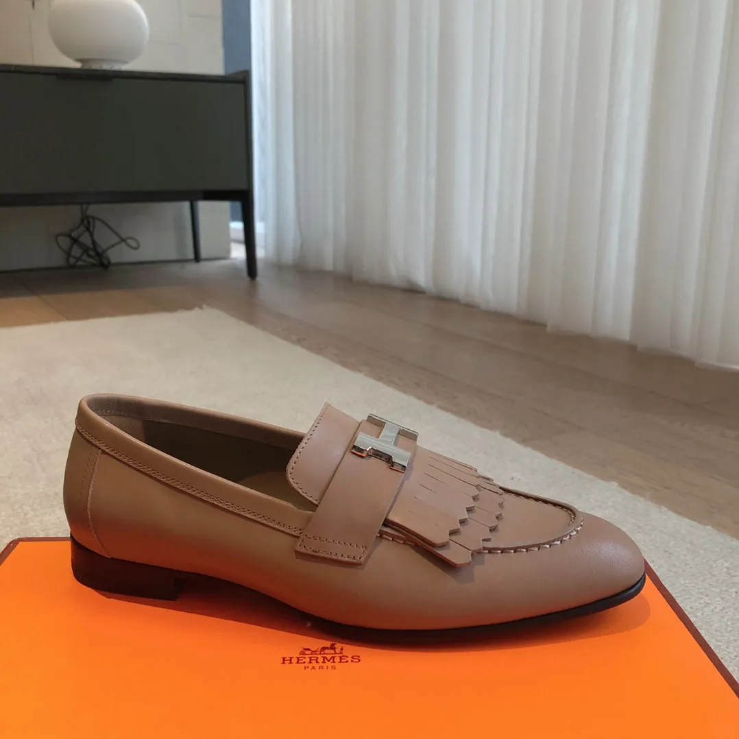 Royal Loafer Brown Calfskin With Fringe Detail And Silver Signature Buckle 509409