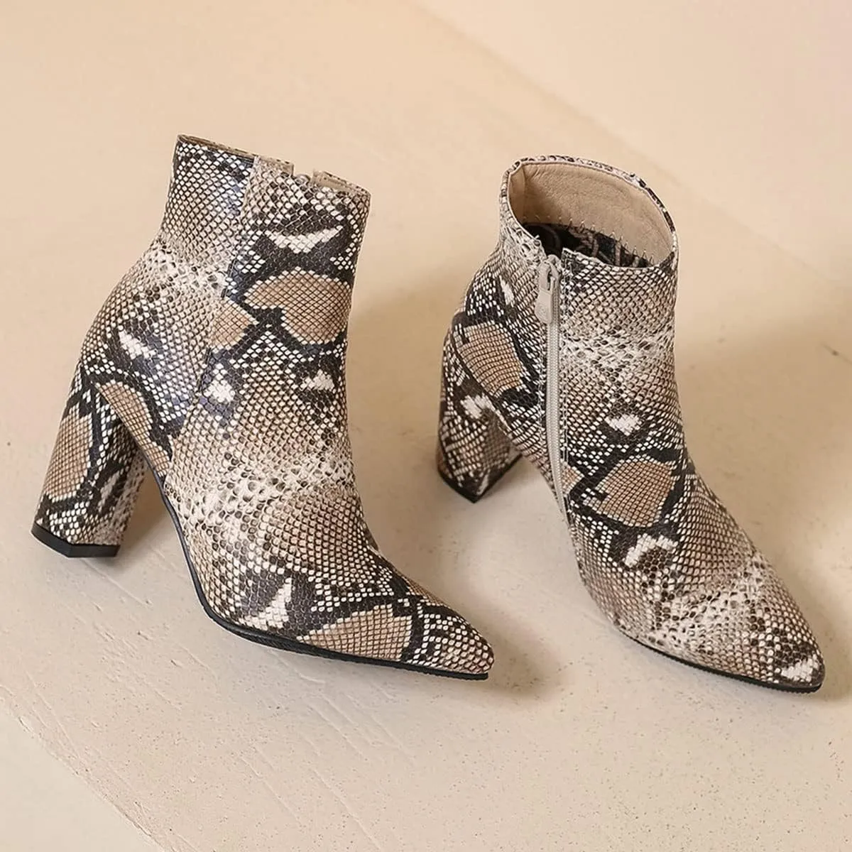SHEMEE Women's Snakeskin Chunky High Heels Booties Pointed Toe Block Heel Snake Print Side Zipper Ankle Boots Fashion Dress Shoes