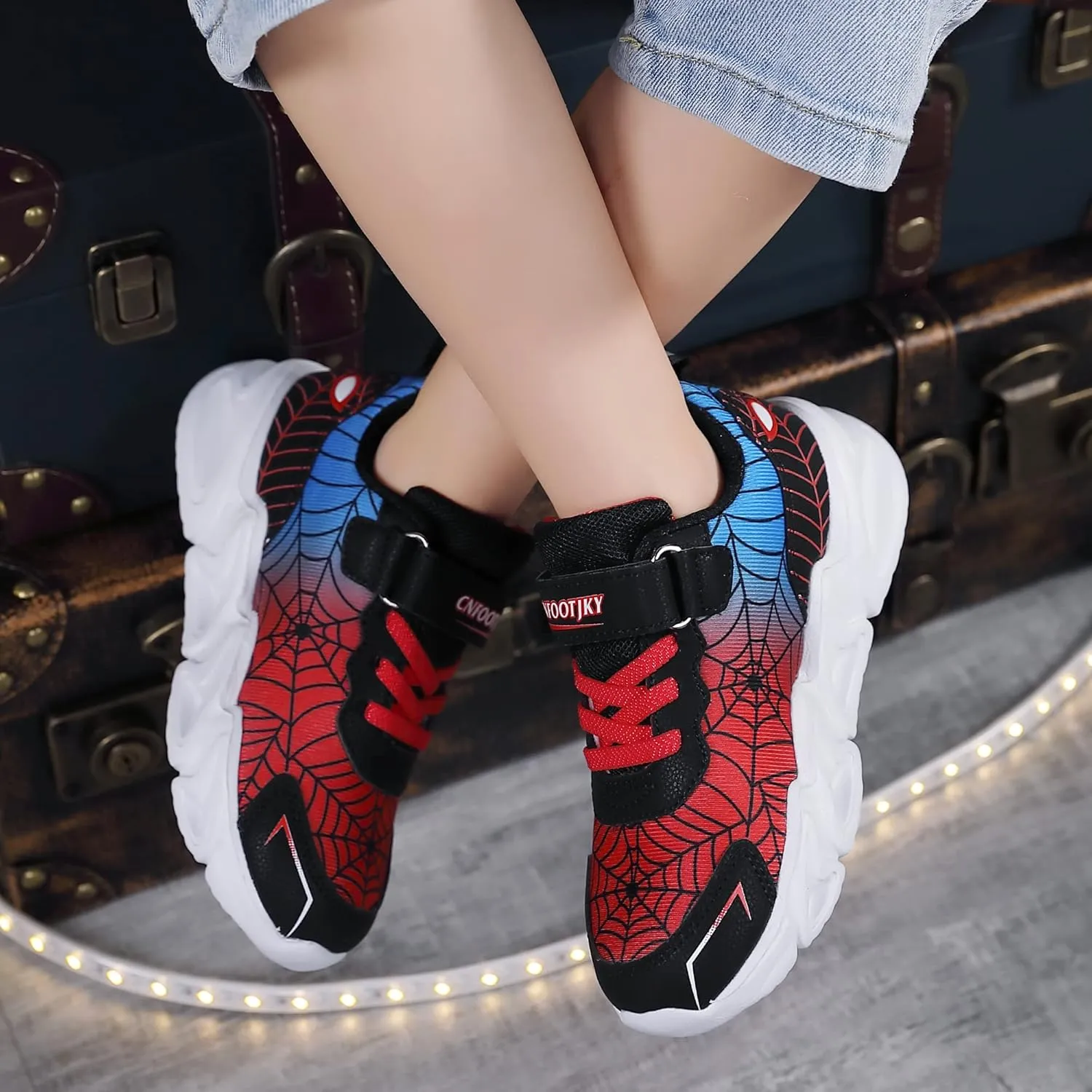 Toddler Boys Light Up Shoes Lightweight LED Flashing Breathable Mesh Walking Sneakers for Toddler and Little Kids