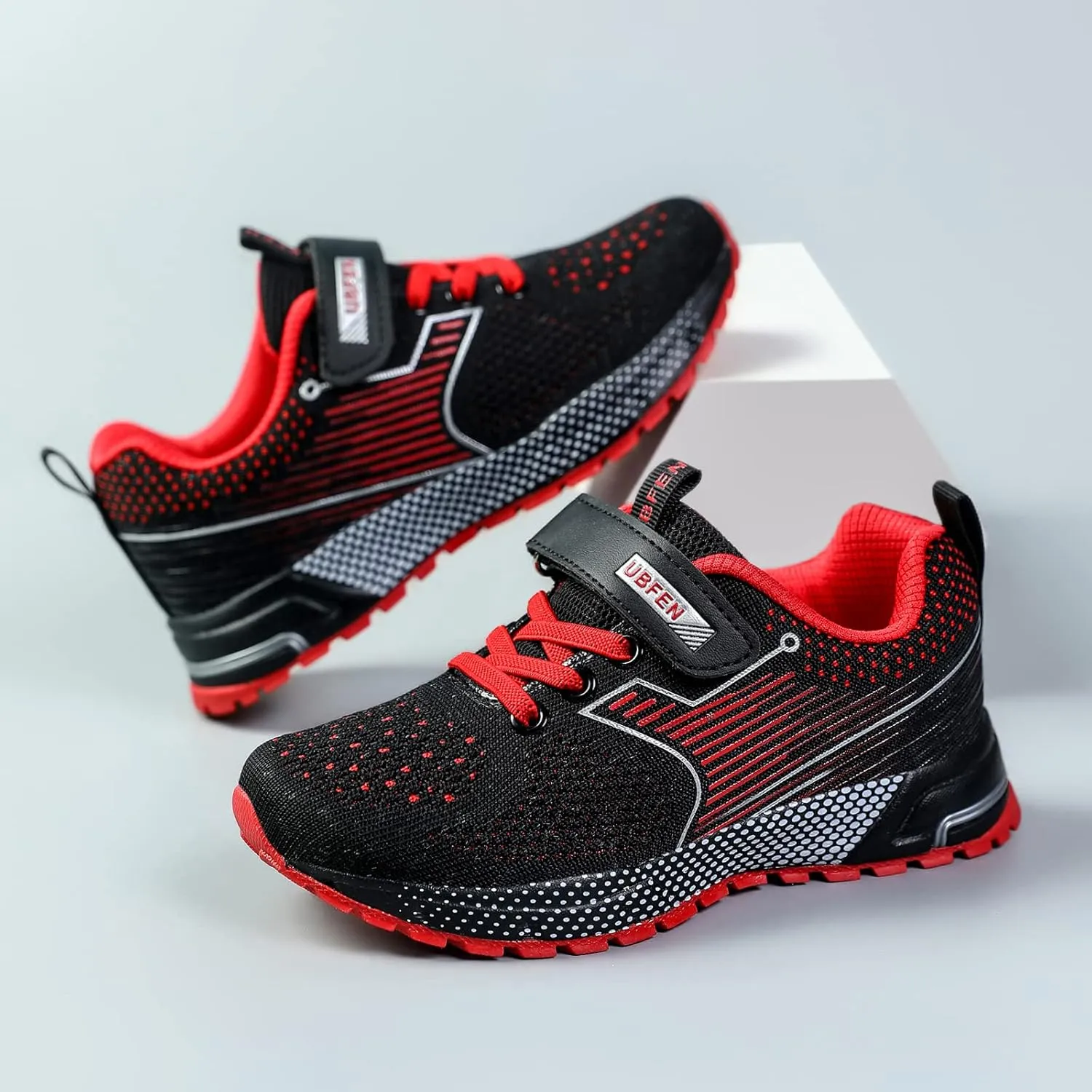 UBFEN Kids Sneakers Boys Girls Tennis Shoes for Running Athletic Walking Gym Sports Lightweight Breathable