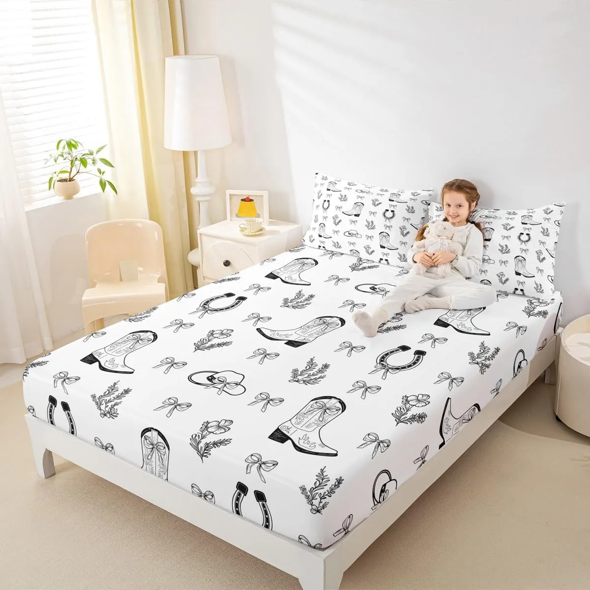 Western Fitted Sheet Queen Size, Cute Bows Cowboy Boots Hats Bedding Set 3pcs, Cartoon Black Bowknot Horseshoes Bed Cover with 2 Pillowcases, Kids Girls Women Room Decor, Soft Bedding(No Flat)