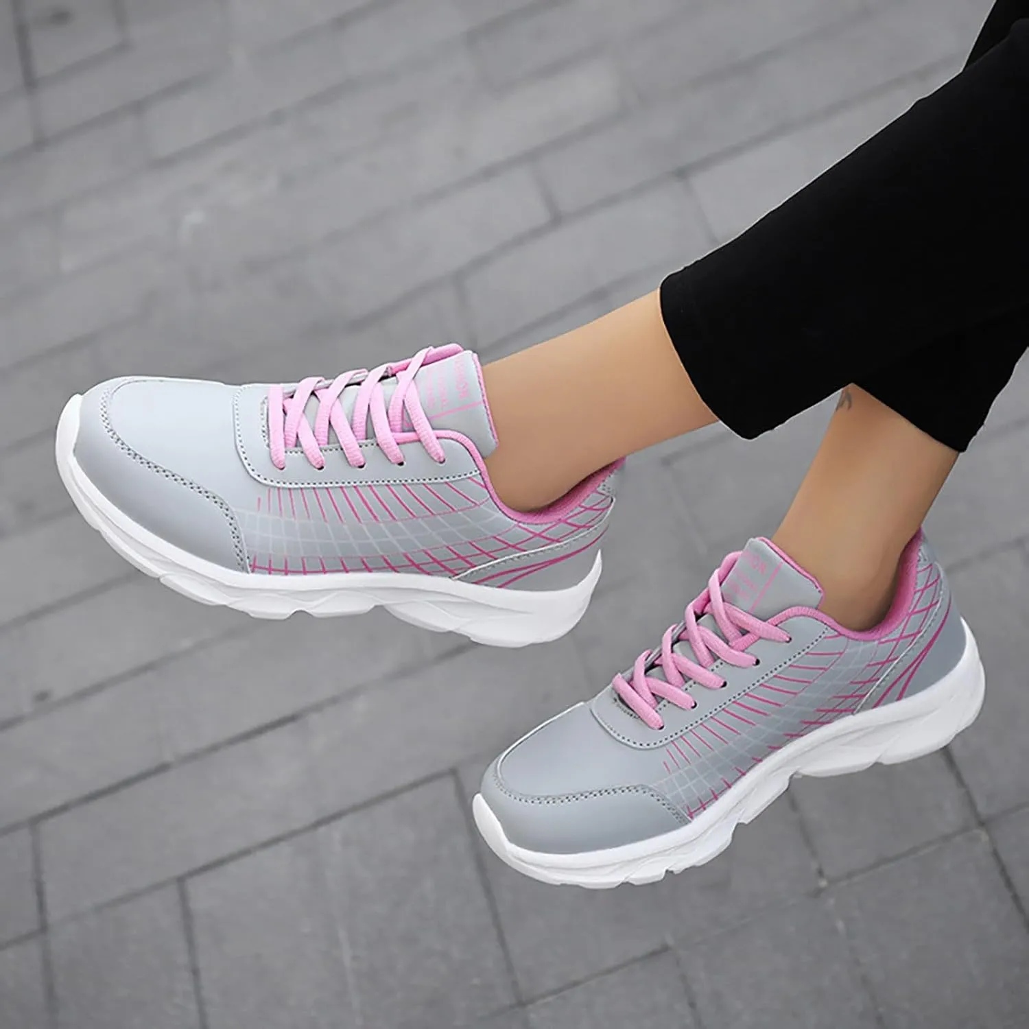 Women Lightweight Slip On Shoes Casual Comfortable Walking Sneakers Canvas Flats Non Slip Breathable Loafers
