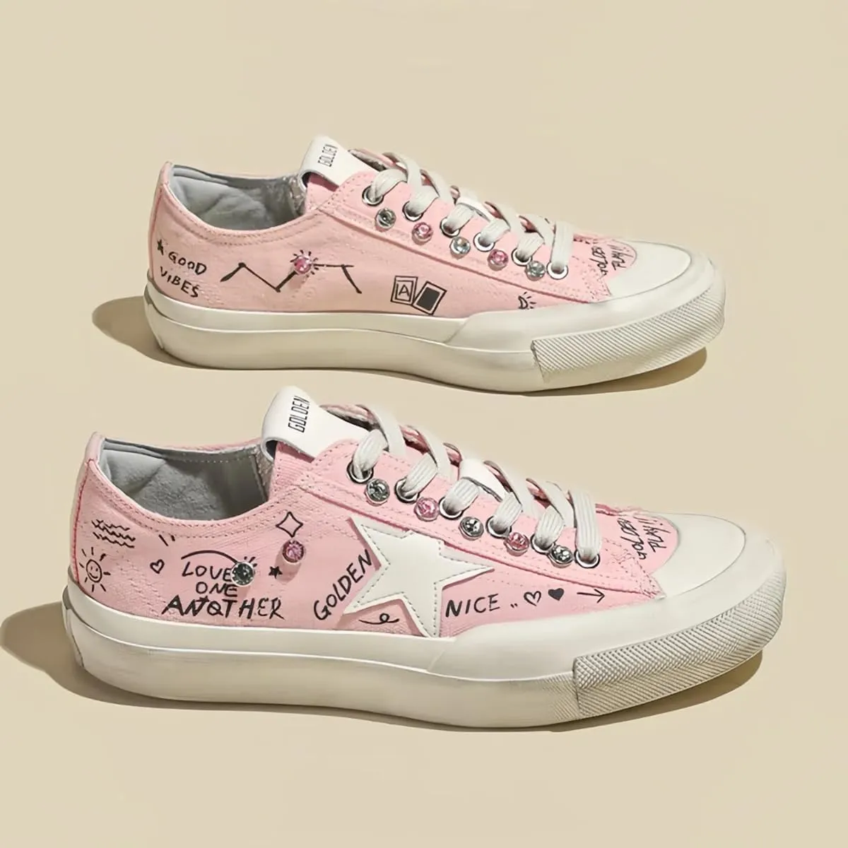 Women Retro Canvas Sneakers, Star Patch Graffiti Flats, Y2k Sweet Streetwear Rhinestone Accents Teens Shoes Shiny Bling
