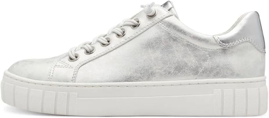 Women's Low-Top Sneakers