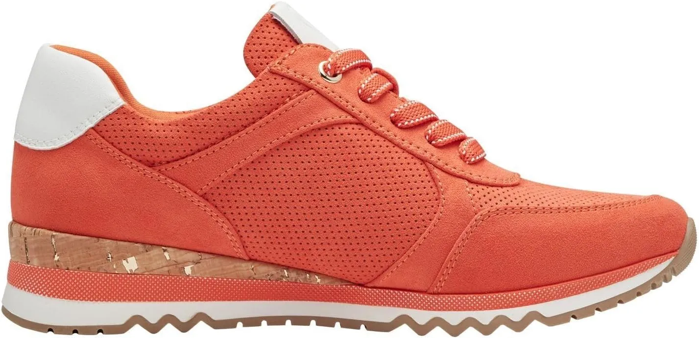 Women's Low-Top Sneakers