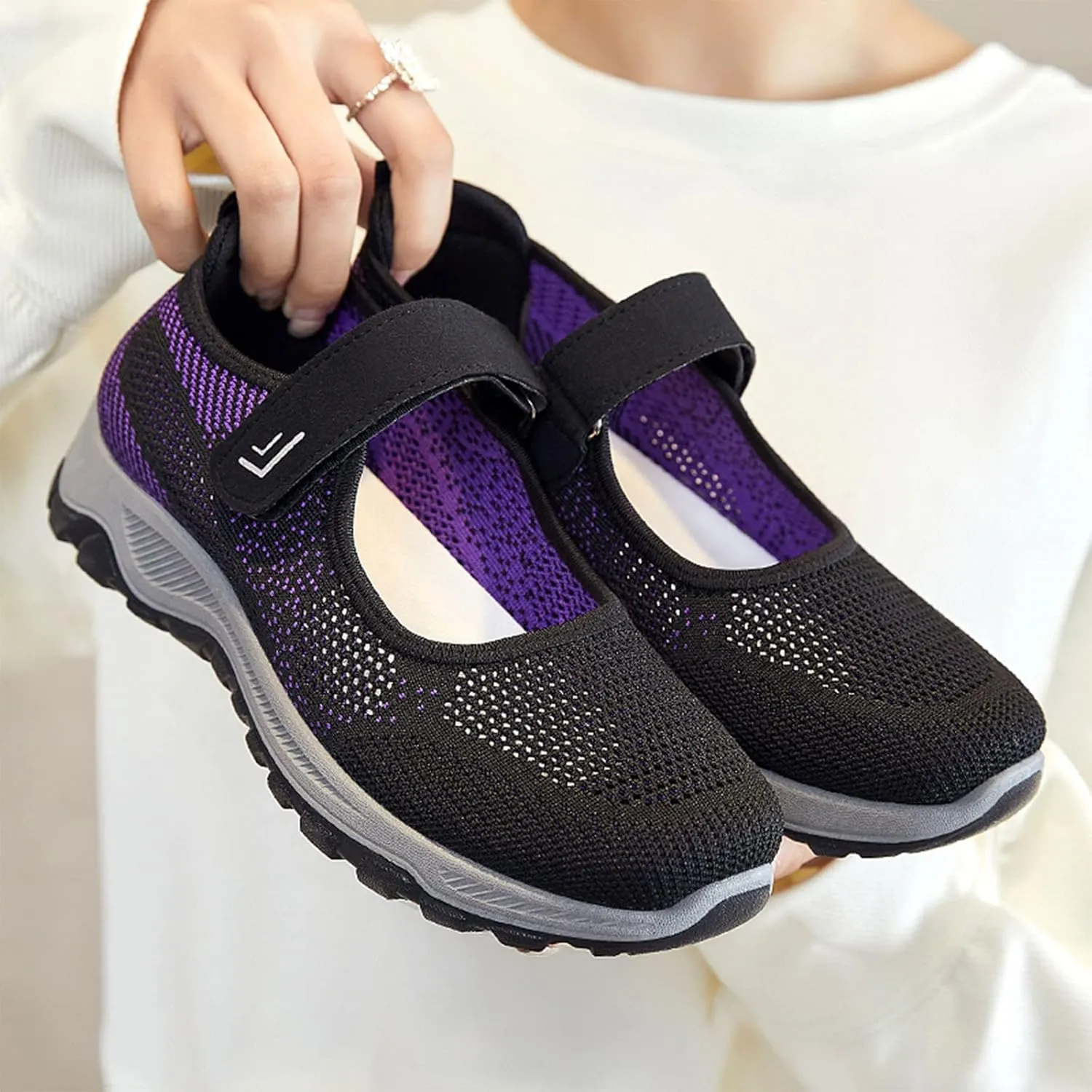 Womens Slip On Walking Shoes Lightweight Comfortable Sneakers Casual Canvas Flats Non Slip Elastic Loafers